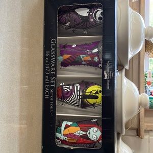 Disney The Nightmare Before Christmas 16oz glassware set